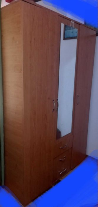 Sifonier incapator,  modern