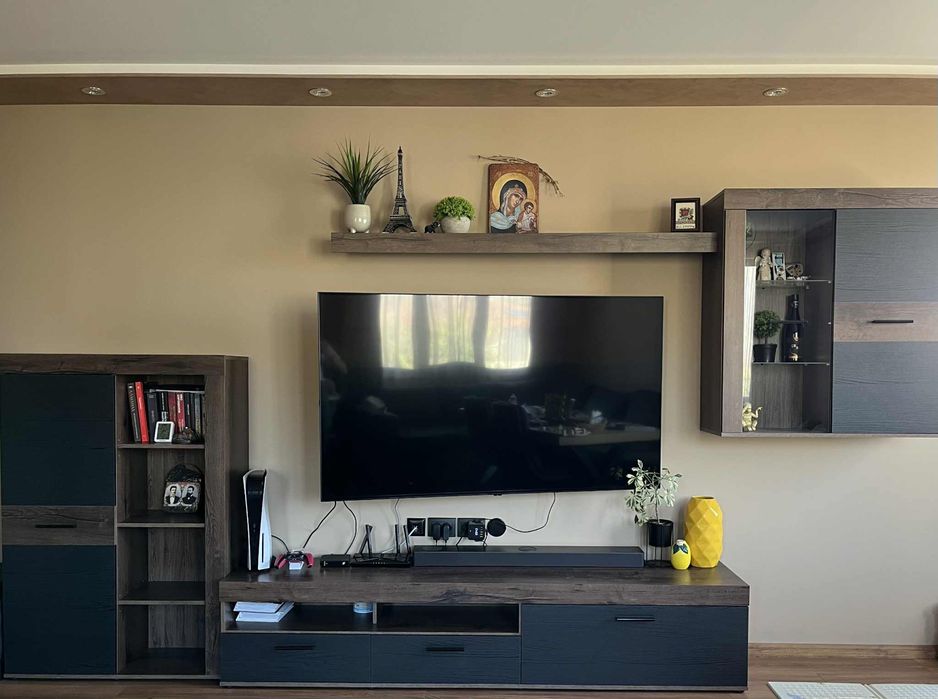 Модулна холна секция