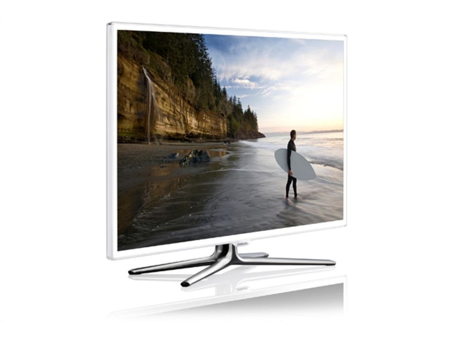 Samsung телевизор 40 инча модел UE40ES6710