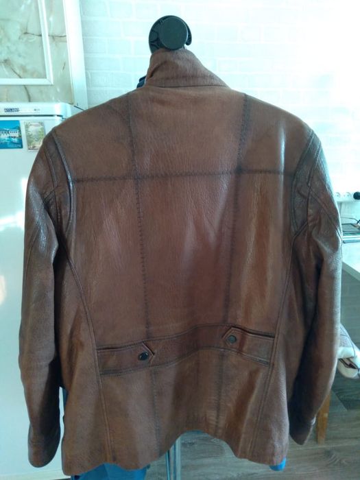 Продам кожаную куртку