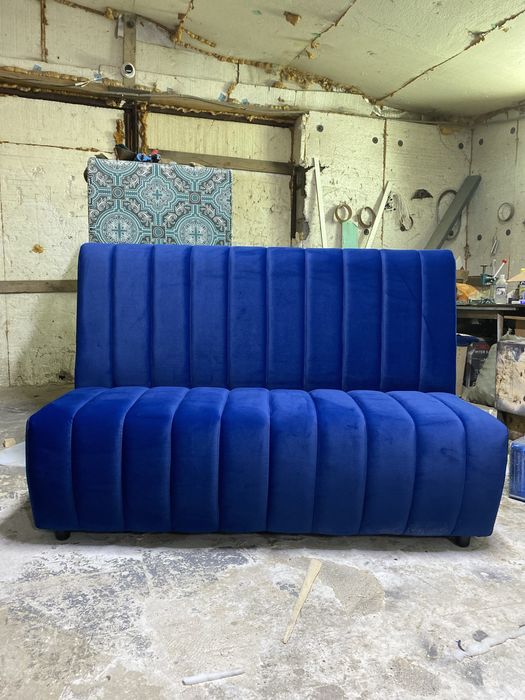 Диван для дома,кафе и офиса