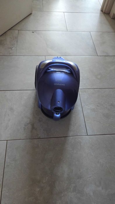 Прахосмукачка Daewoo RCC 153 L без торба 800W, HEPA + кутия