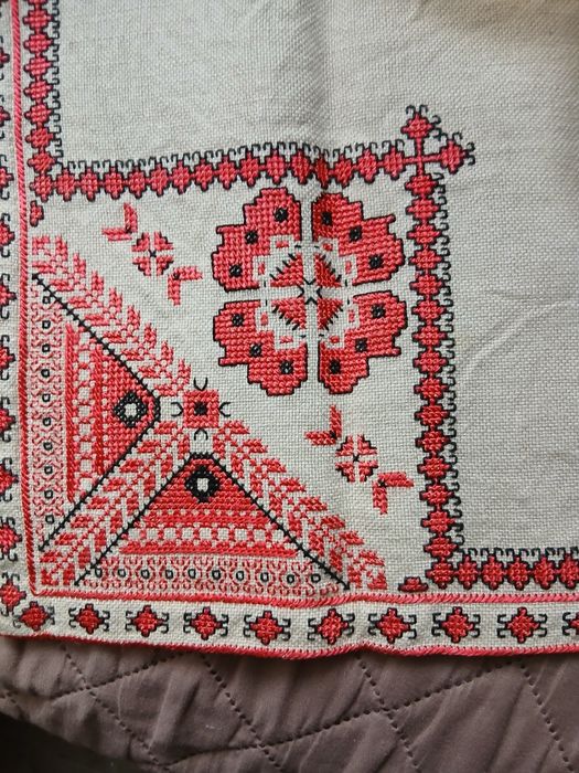 Каре на ленена панамаи купички