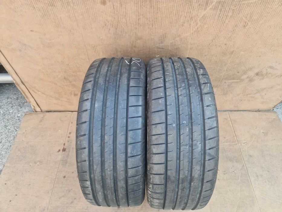4 Bridgestone R18 225/50 Летни гуми  DOT1621