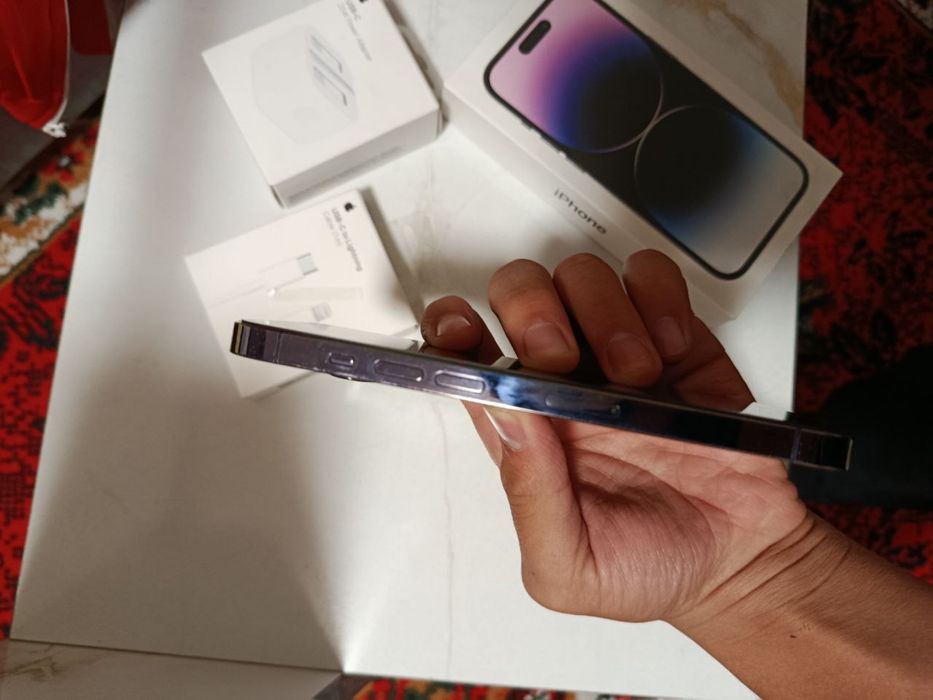 Iphone 14 pro . Ideal