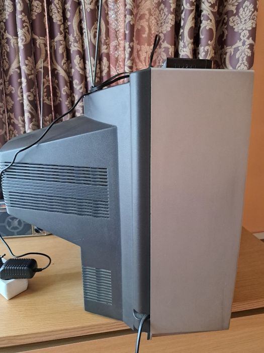 Телевизор с кинескоп LG