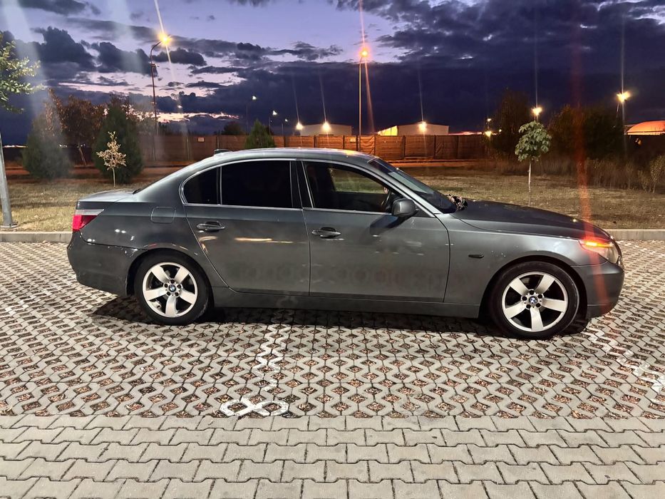 BMW Seria 5 2005 — imagine 5