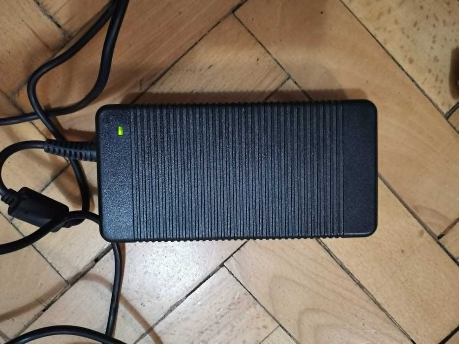 Incarcator 230W Hp laptop