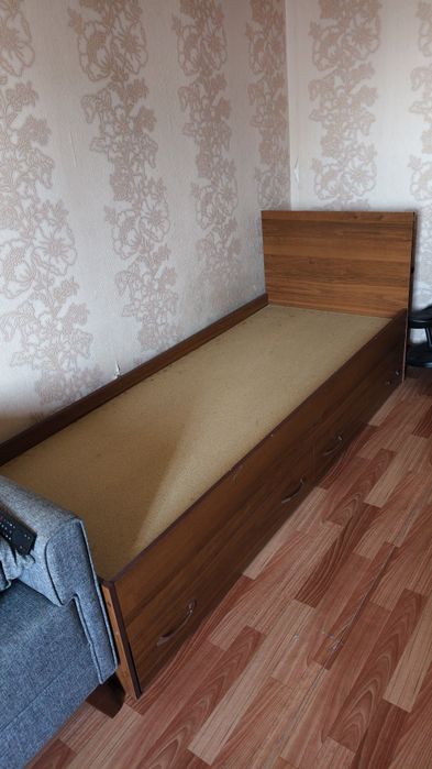 Кровать бесплатно