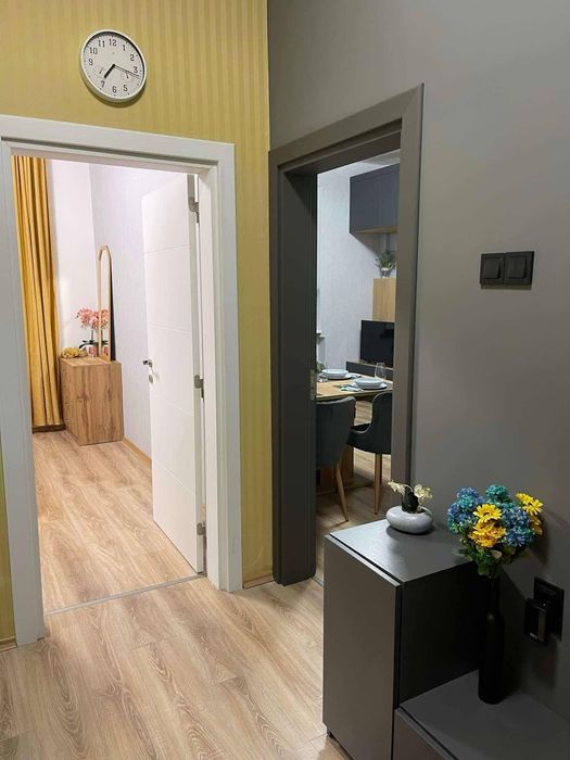 Дава се под наем Тристаен апартамент в София, Център - 85 кв.м за 850 € - Снимка #3