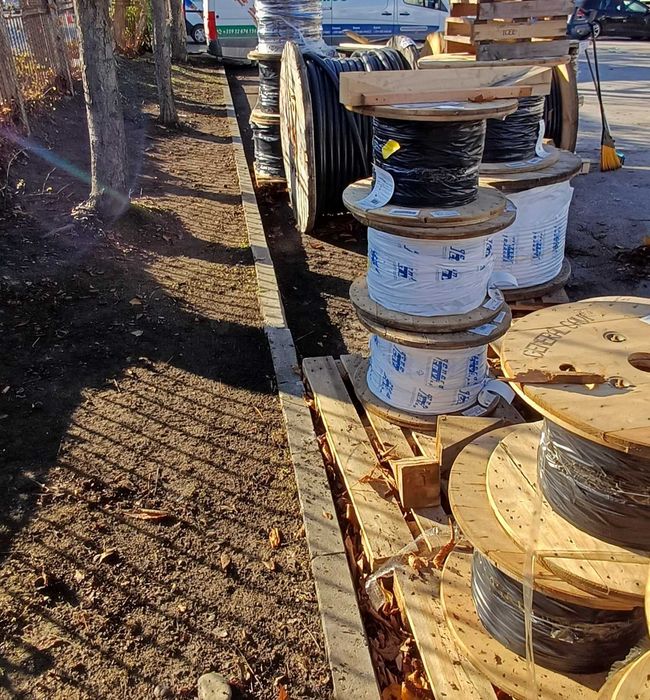 Почистване на сезонен листопад и растителни отпадъци