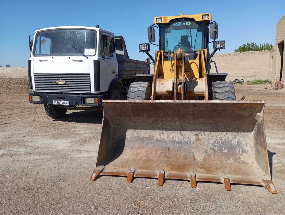 Пагрузчик хизмати  ва траллер хизмати.