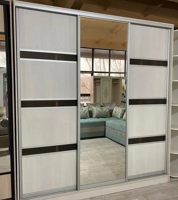 Шкаф бўлиб тўлашга.