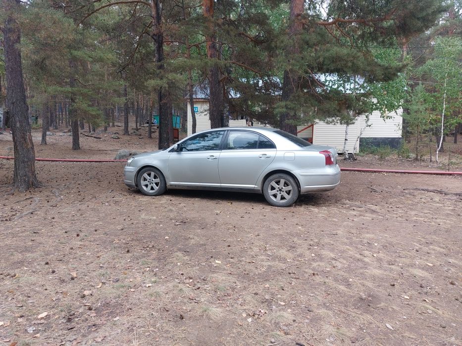 Машина авенсис сатылады