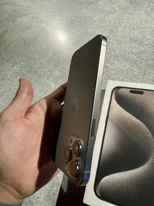 Iphone 15 Pro Max 256 GB Sotilad