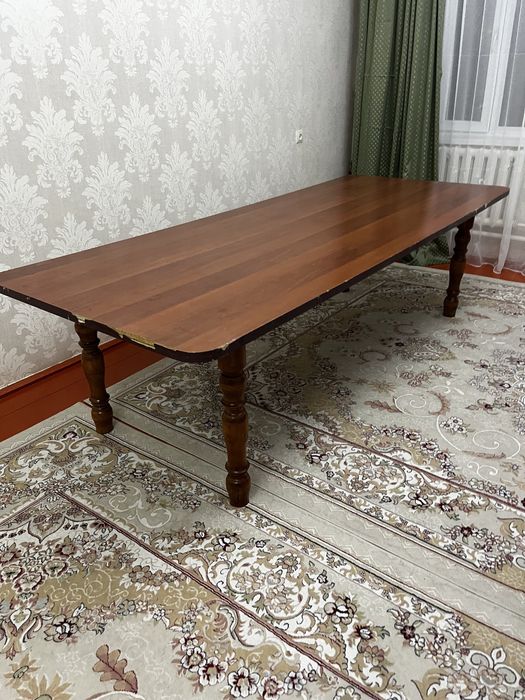 Стол сатылады\Продается стол