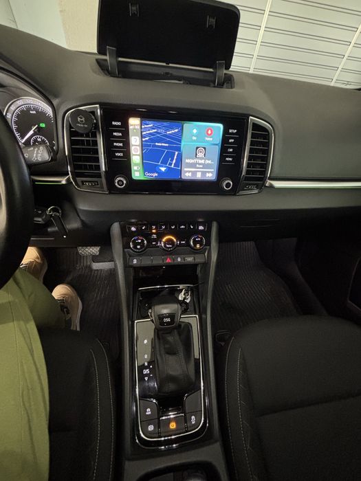 Vand Skoda Karoq 1.5 TSI DSG 128.000km pret fix 15999EUR