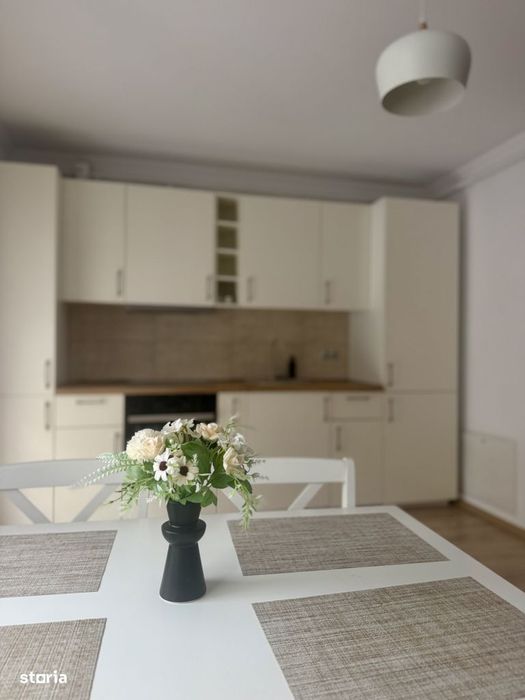 Apartament cu 2 camere+terasa de 25 mp,zona JYSK,parcare — fotografia 3