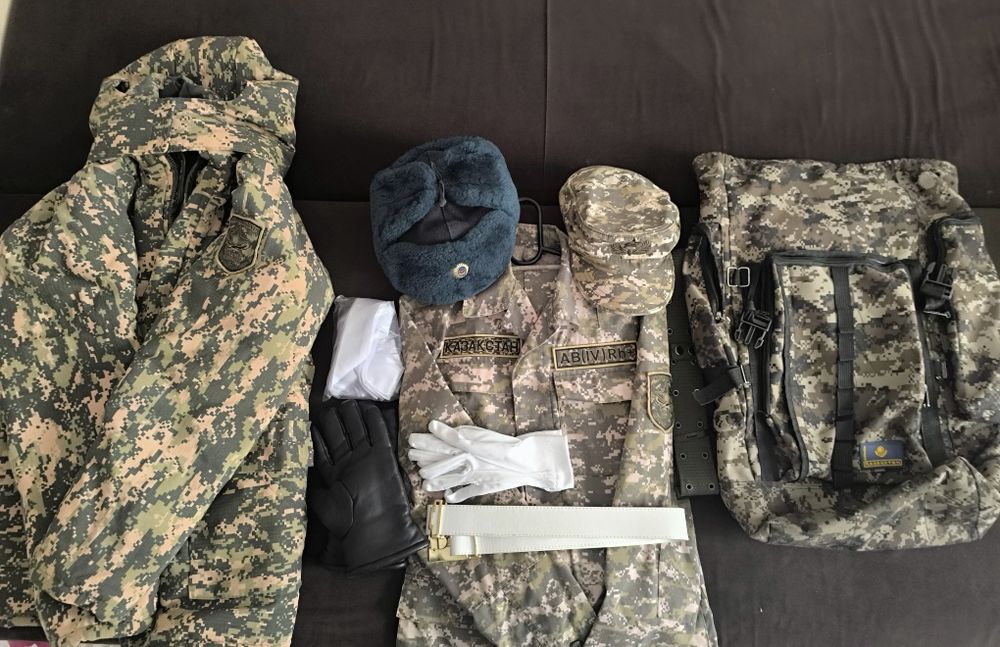 Военная форма со всеми комплектами