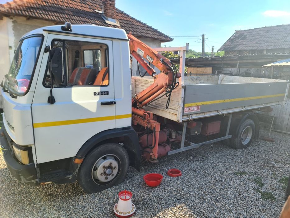 Fiat IVeco 70- 10 cu macara