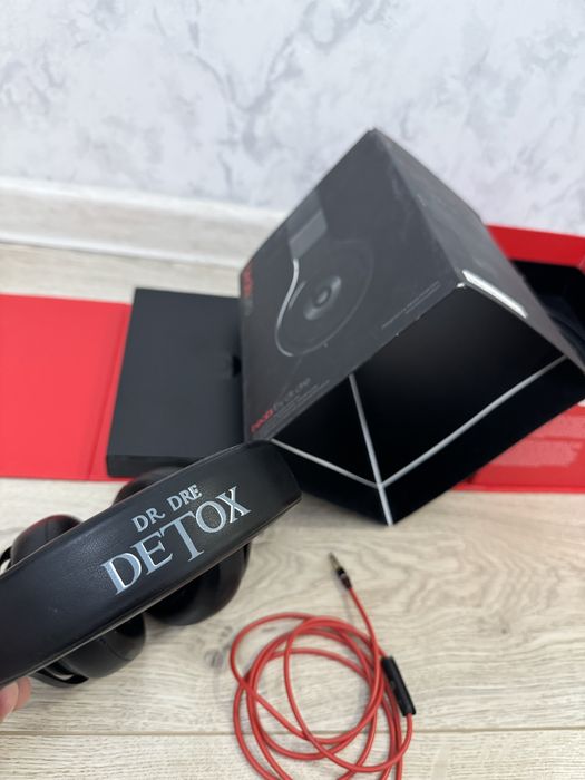 Наушники Monster Beats by. Dr Dre