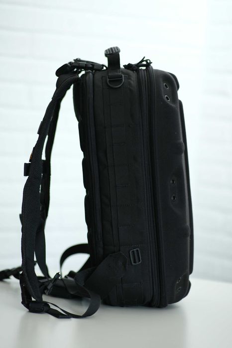 Здравйте! Продавам фотографска раница Pillbox Hardshell , Hazard 4.