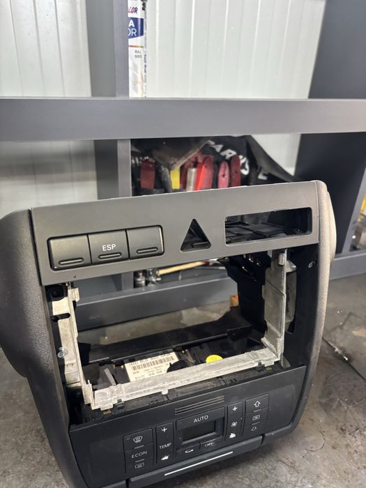 2din/рамка за навигация за audi A3/S3 8L