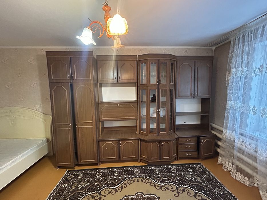 Продам шкаф (самовывоз)