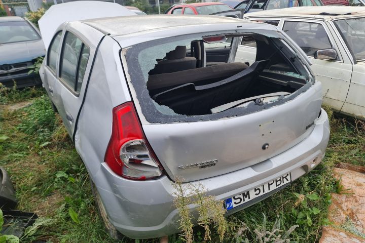 Piese Dacia Sandero prima generatie
