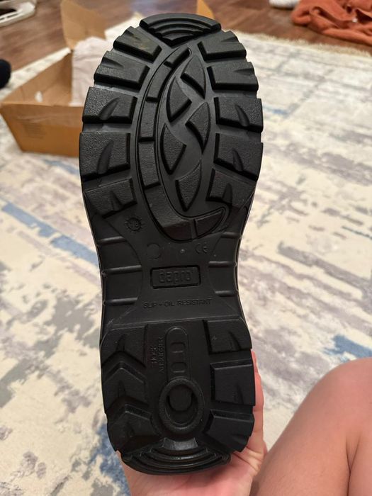 Спецботинка новый