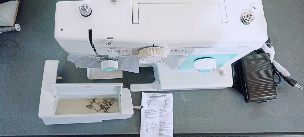 Masina de cusut electrica Victoria Zauberline 2700