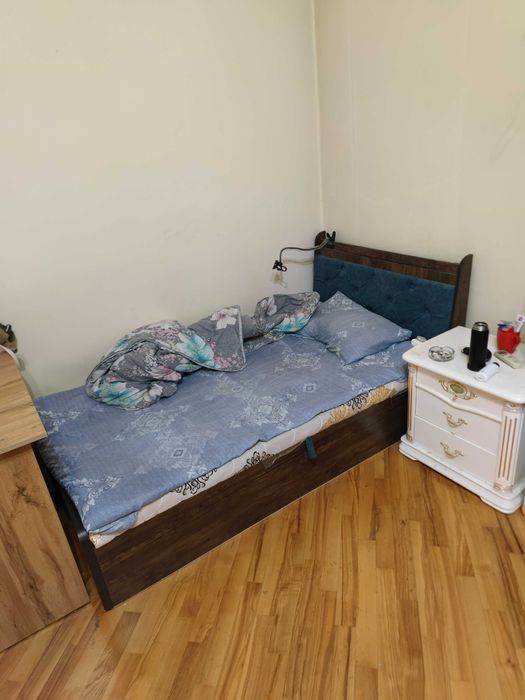 Кровать размер 1.8*2.0м  单人双人床