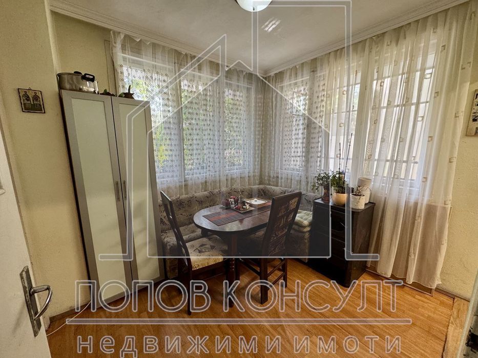 Продава се Многостаен апартамент в Пловдив, Съдийски - 145 кв.м за 1724 €/кв.м - Снимка #7