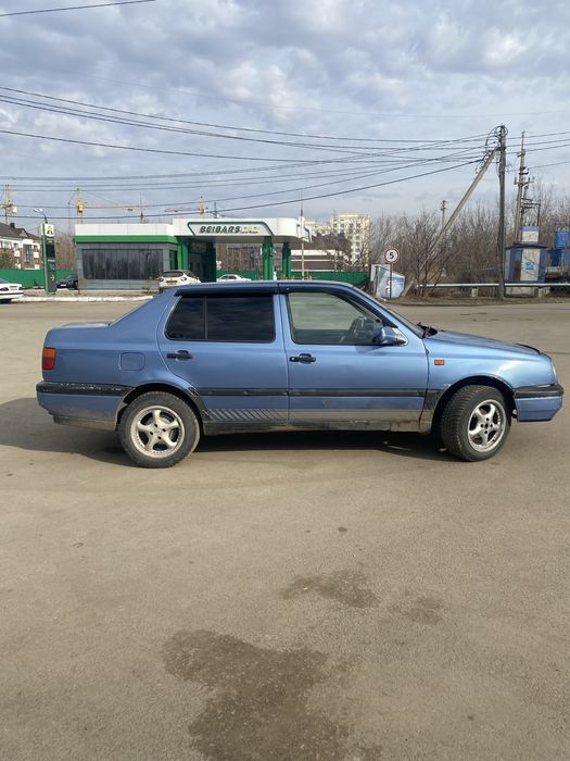 Продам вольсфаген венто