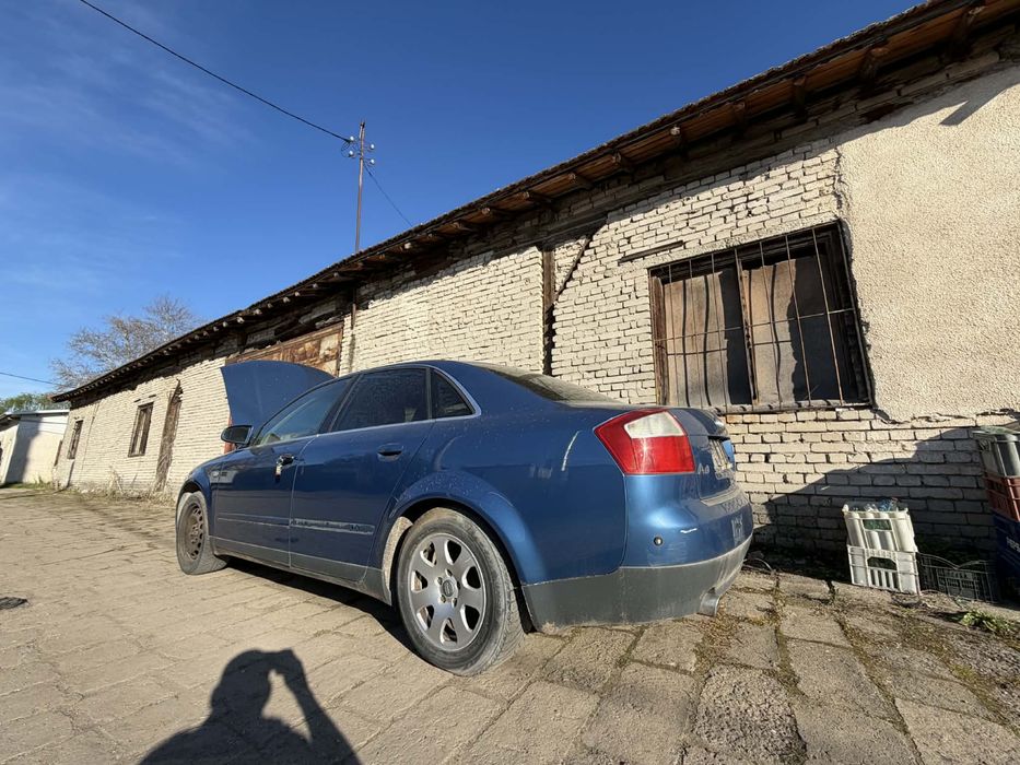 Audi A4 1.8T на части