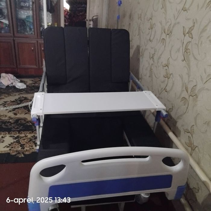 Elektronniy kravat sotiladi yangi