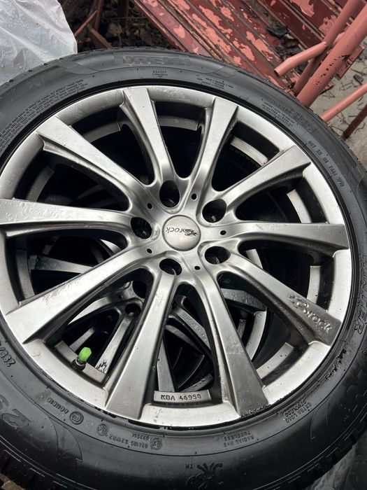 Vand jante plus cauciucuri r20