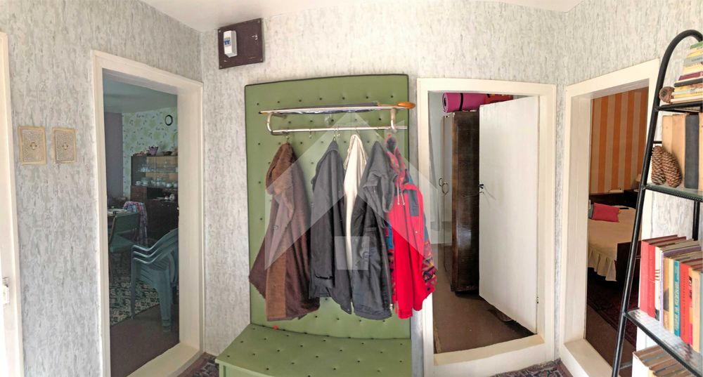 Продава се Къща в Нови пазар - 100 кв.м за 332 €/кв.м - Снимка #8