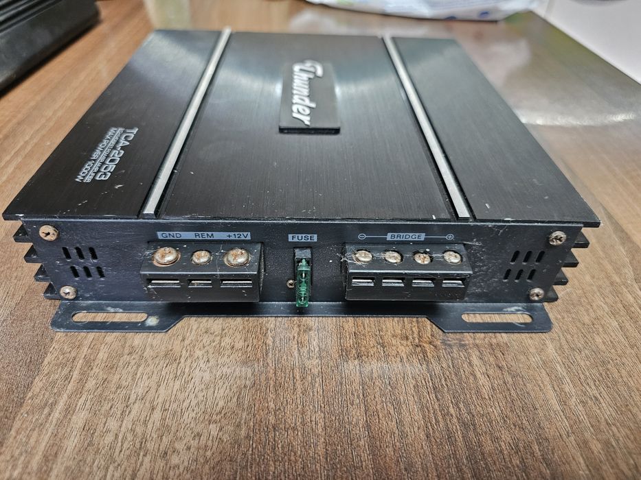 Усилвател Thunder TCA 2053