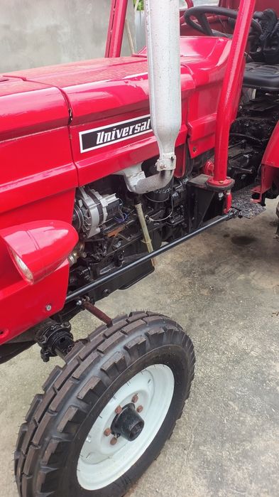 Tractor u445 de vie