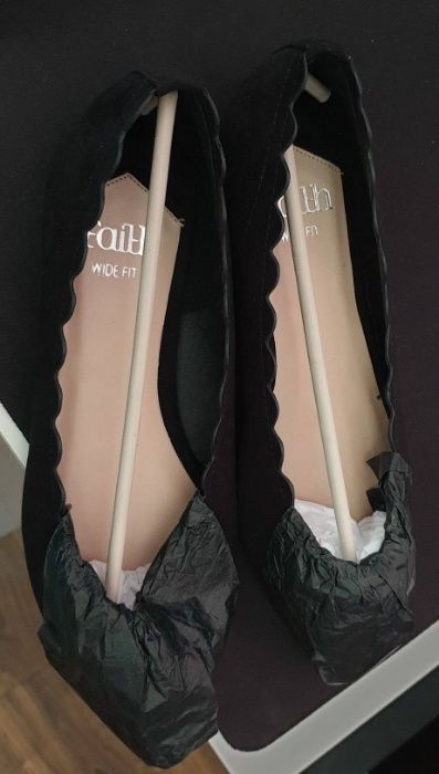 Balerini nou-nouti, negri, Asos