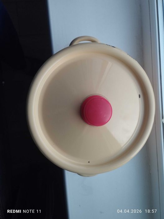 Продам эмаль кастрюля