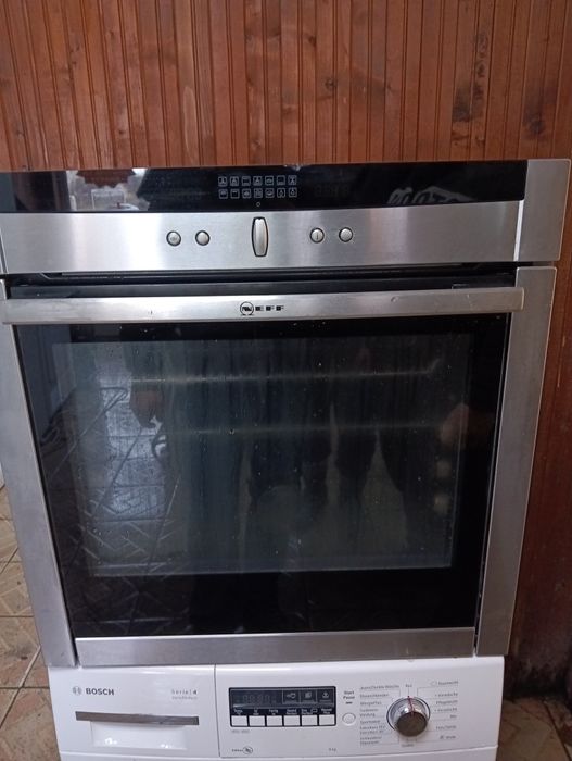 Фурна за вграждане с прибираща се врата Neff Made in Germany Гаранция