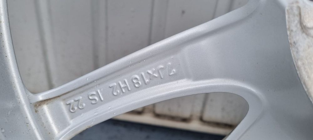 Roti iarna originale BMW X3 G01 X4 G02 18 toli Pirelli styling 618