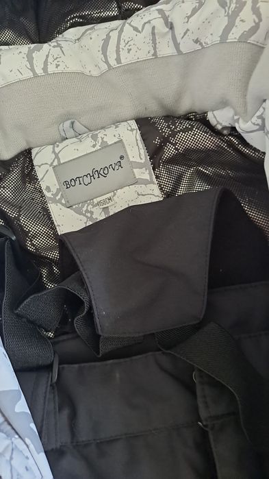 Зимний пуховик и комбинезон для девочки