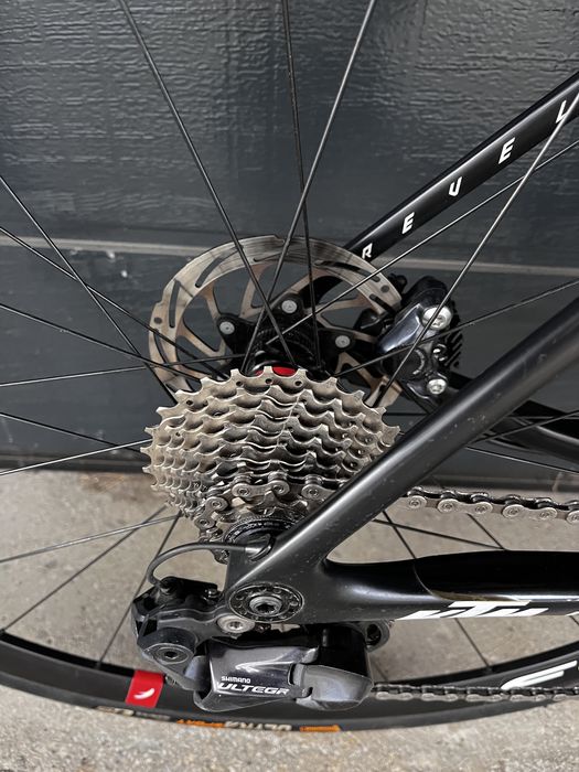 Карбонов шосеен велосипед KTM Revelator Alto team