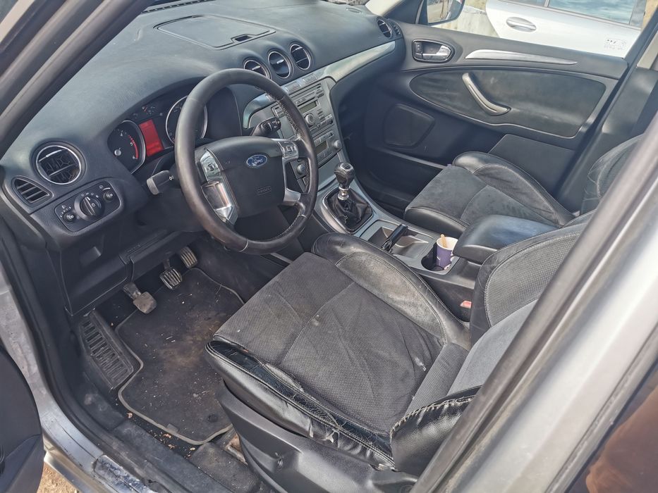 Dezmembrez Ford S-max 2006-2010 2.0 tdci Panoramic