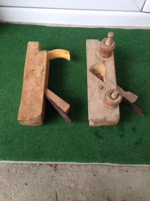 Ръчно ренде два модела