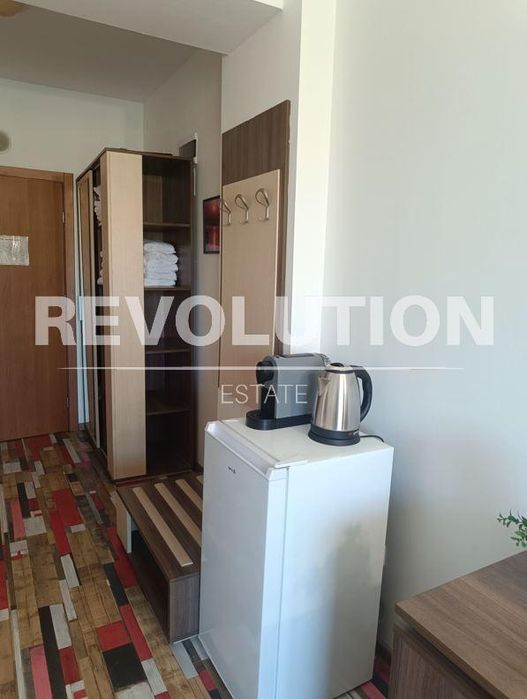 Дава се под наем Едностаен апартамент в к.к. Св.Св. Константин и Елена - 40 кв.м за 300 € - Снимка #5