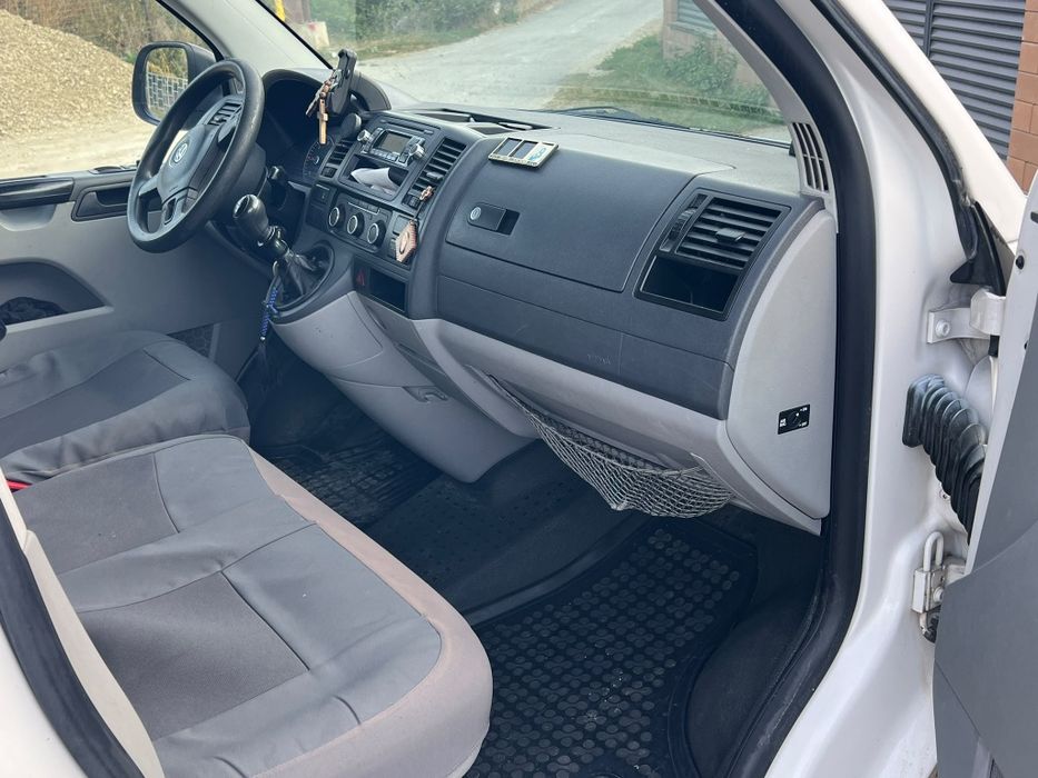 Volkswagen T5 2010
